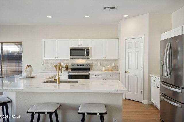 12806 W CHARTER OAK Road, El Mirage, AZ 85335