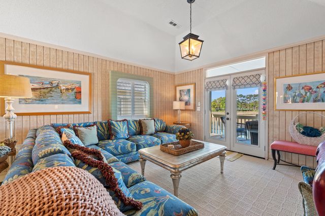 135 Marshland Ct., Myrtle Beach, SC 29572