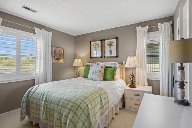 135 Marshland Ct., Myrtle Beach, SC 29572