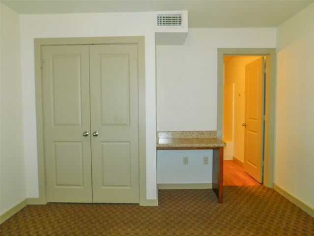 1512 N Elm Street 101, Denton, TX 76201