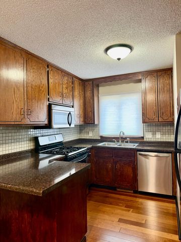 1552 Creek Meadows Drive NW, Coon Rapids, MN 55433