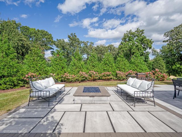 13175 Fox Lane, Lemont, IL 60439