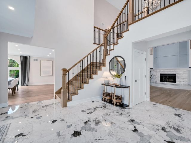 13175 Fox Lane, Lemont, IL 60439