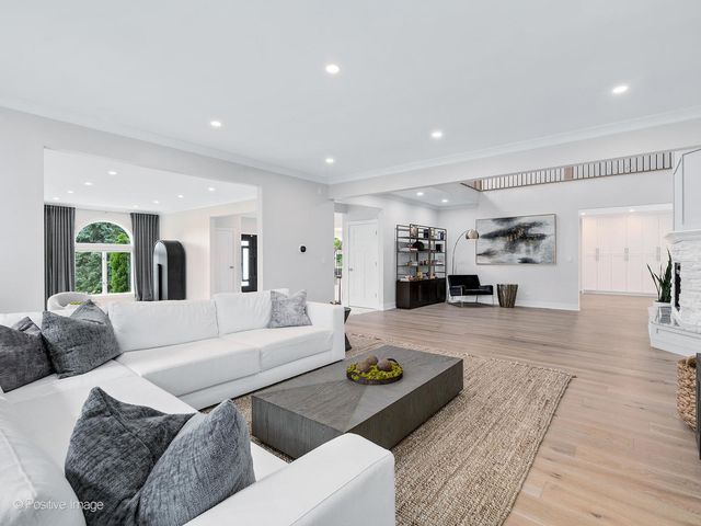 13175 Fox Lane, Lemont, IL 60439