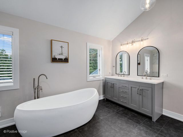 13175 Fox Lane, Lemont, IL 60439