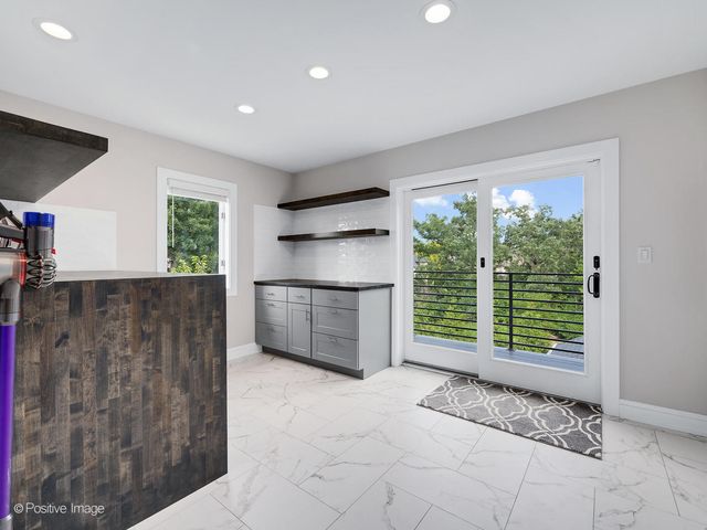 13175 Fox Lane, Lemont, IL 60439