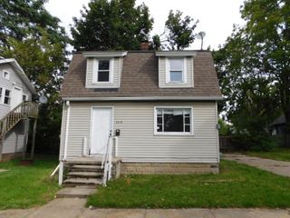 1009 Euclid Place, Lansing City, MI 48912