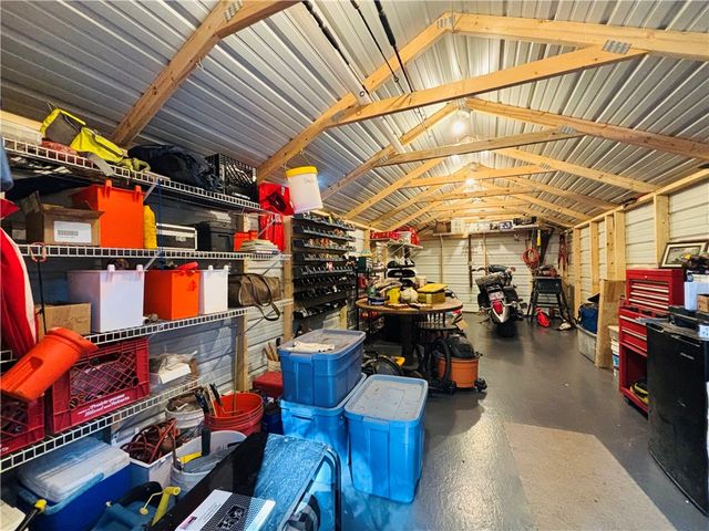 2602 Marion County 8050, Yellville, AR 72687