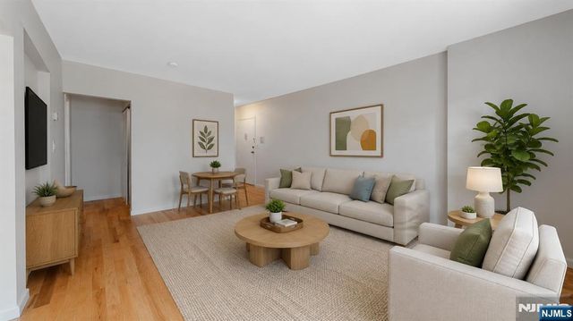 450 River Road C, Nutley, NJ 07110