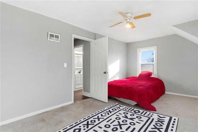 35 S 14th Street, Kansas City, KS 66102