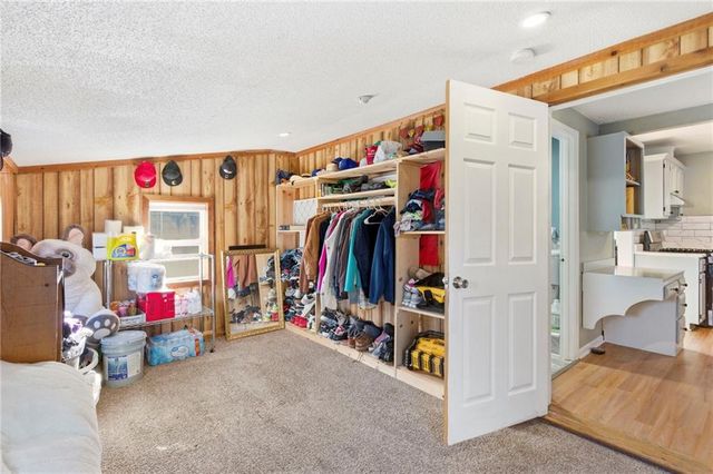 35 S 14th Street, Kansas City, KS 66102