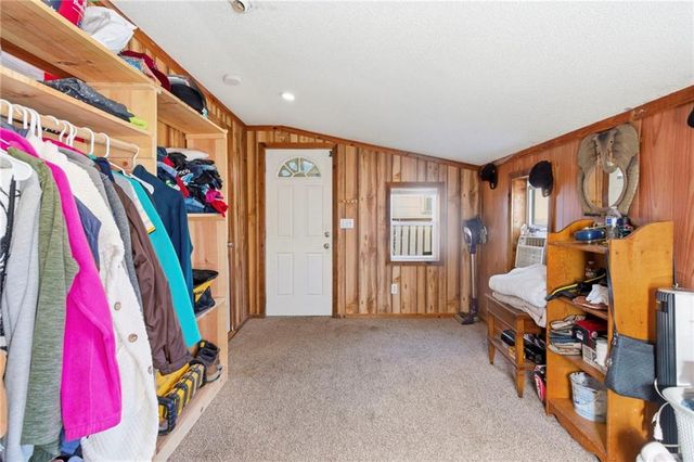 35 S 14th Street, Kansas City, KS 66102