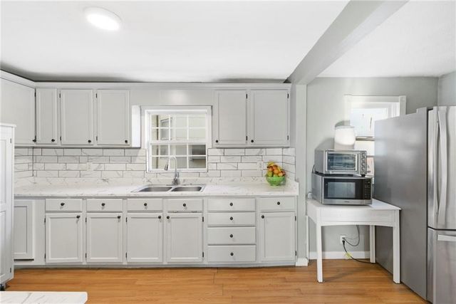 35 S 14th Street, Kansas City, KS 66102