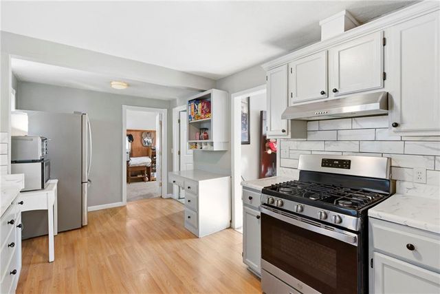 35 S 14th Street, Kansas City, KS 66102