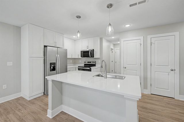 2706 Amelia Ln., Salina, KS 67401