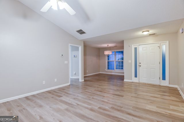 1820 Fort Daniels Trail, Dacula, GA 30019