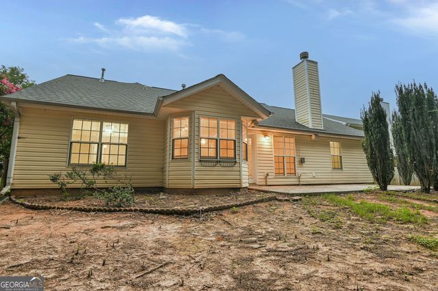1820 Fort Daniels Trail, Dacula, GA 30019