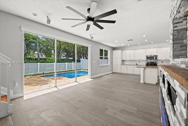 5014 SW 155th Terrace, Miramar, FL 33027