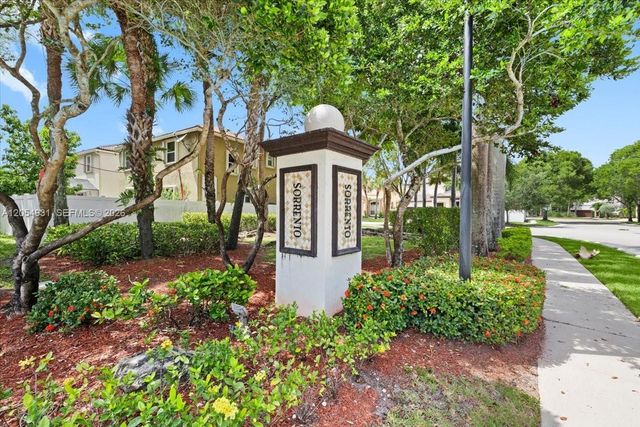 5014 SW 155th Terrace, Miramar, FL 33027