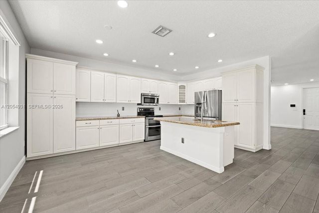 5014 SW 155th Terrace, Miramar, FL 33027