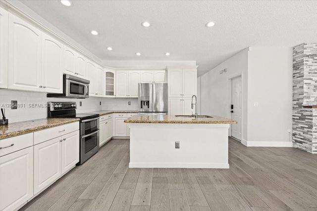 5014 SW 155th Terrace, Miramar, FL 33027