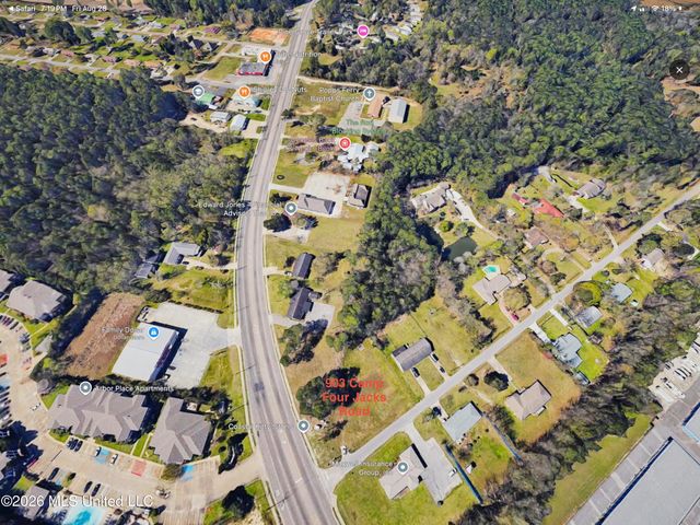 903 Camp 4 Jacks Road, Biloxi, MS 39532