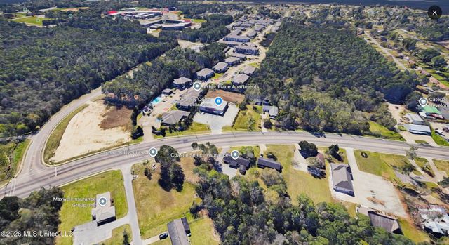 903 Camp 4 Jacks Road, Biloxi, MS 39532