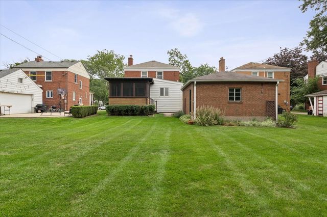 138 Park Avenue, River Forest, IL 60305