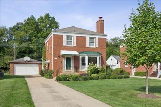 138 Park Avenue, River Forest, IL 60305