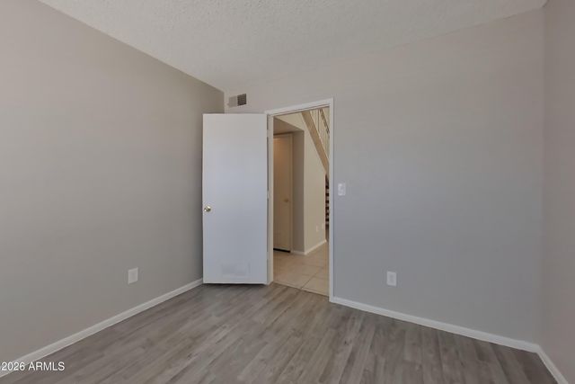 2206 W MONONA Drive, Phoenix, AZ 85027