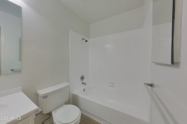2206 W MONONA Drive, Phoenix, AZ 85027