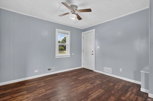206 Helen Avenue, Mishawaka, IN 46544