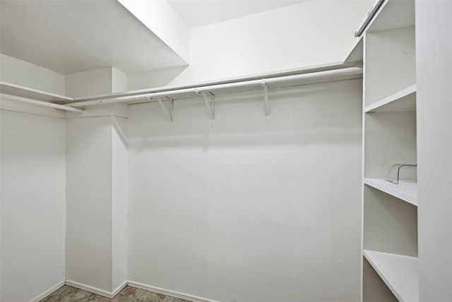 9707 Richmond Street 16, Houston, TX 77042