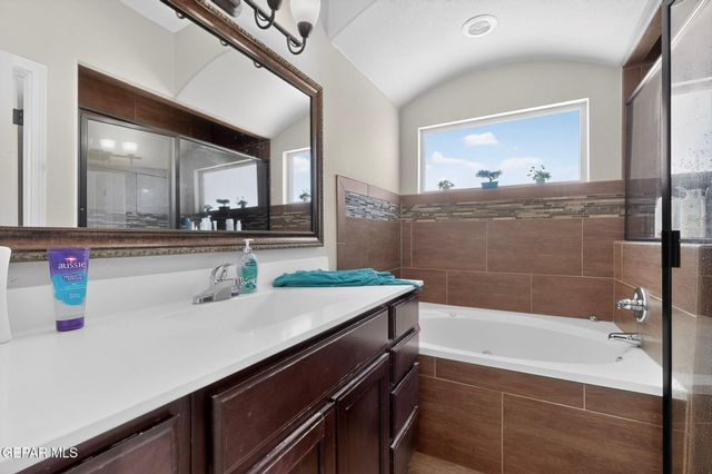393 ISAIAS Avenue, Canutillo, TX 79835