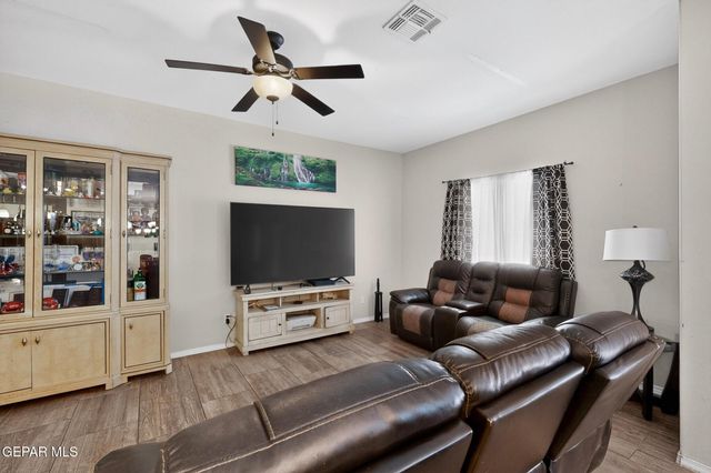 393 ISAIAS Avenue, Canutillo, TX 79835