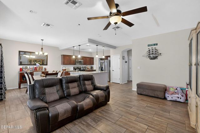 393 ISAIAS Avenue, Canutillo, TX 79835