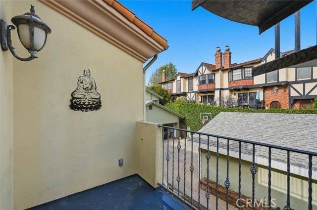 233 S Irena 1, Redondo Beach, CA 90277