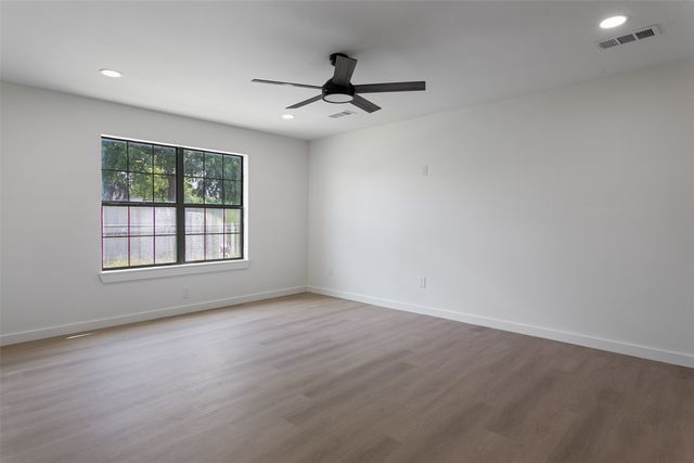 1346 S Reno Road, Reno, TX 76082