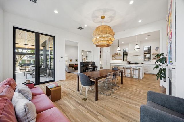 701 Ridge Street, Houston, TX 77009