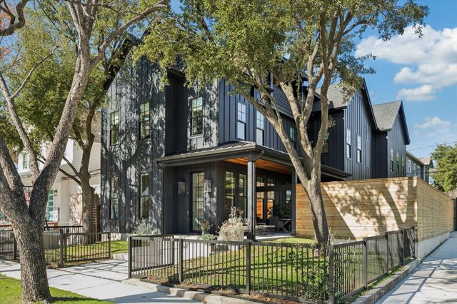 701 Ridge Street, Houston, TX 77009