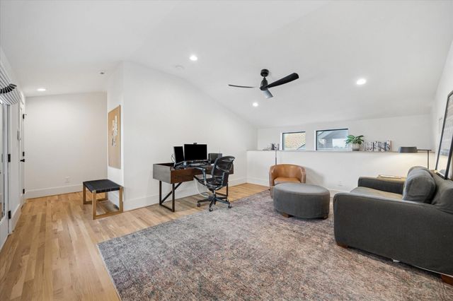 701 Ridge Street, Houston, TX 77009