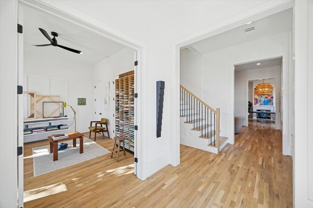 701 Ridge Street, Houston, TX 77009