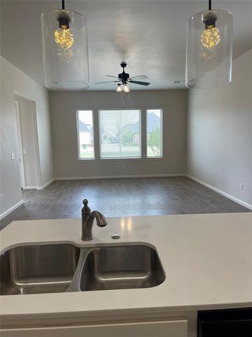 3325 Enclave Place, Norman, OK 73072