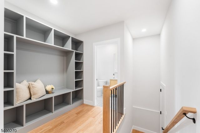 27 Stemmer Dr, Clark Twp., NJ 07066