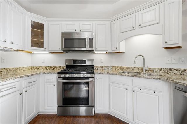 165 Arbor Hills Place, Talking Rock, GA 30175