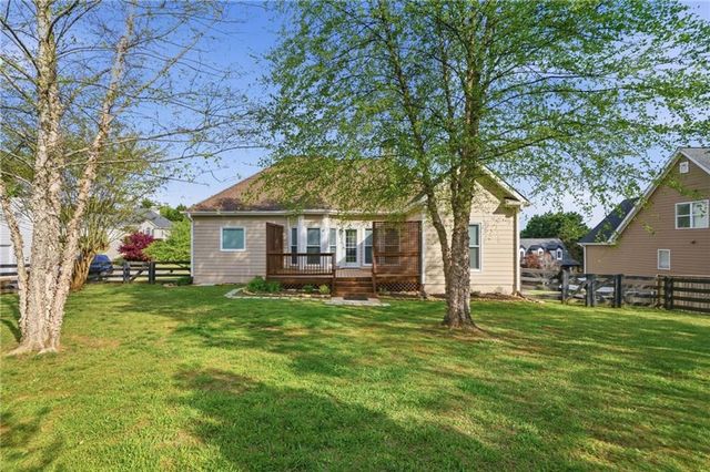 165 Arbor Hills Place, Talking Rock, GA 30175