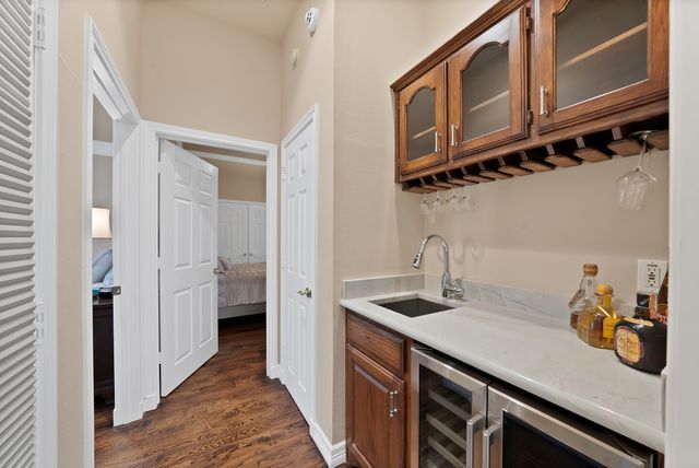 803 Riviera Drive, Mansfield, TX 76063