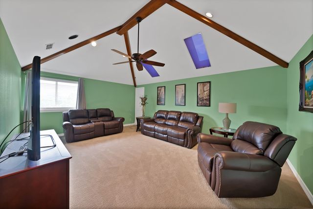 803 Riviera Drive, Mansfield, TX 76063