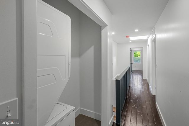 325 W LORRAINE AVE, Baltimore, MD 21211