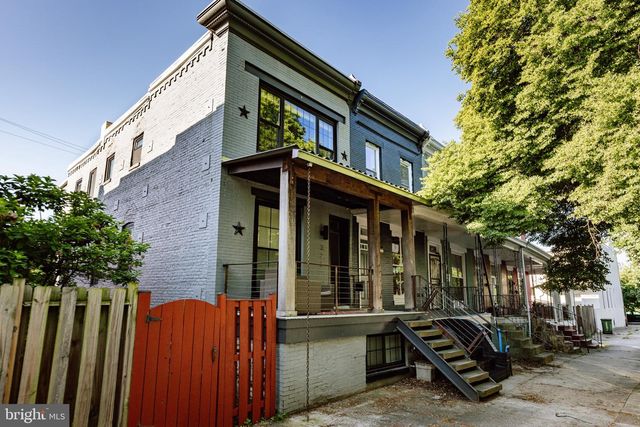 325 W LORRAINE AVE, Baltimore, MD 21211